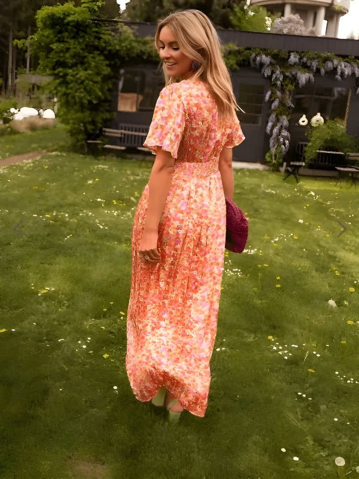 Møssa – Ava Maxikjole med V - hals og Blomsterprint - Møssa Norway